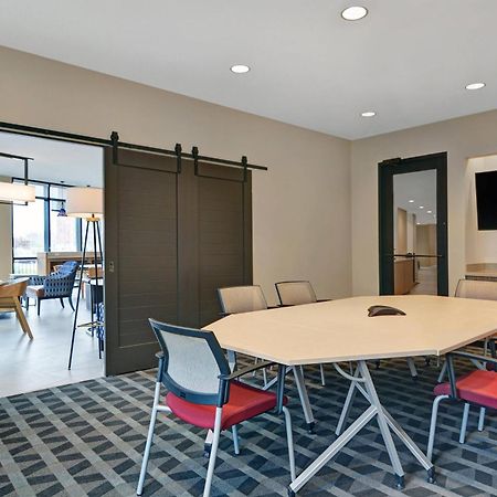 Towneplace Suites By Marriott Indianapolis Downtown Exterior foto