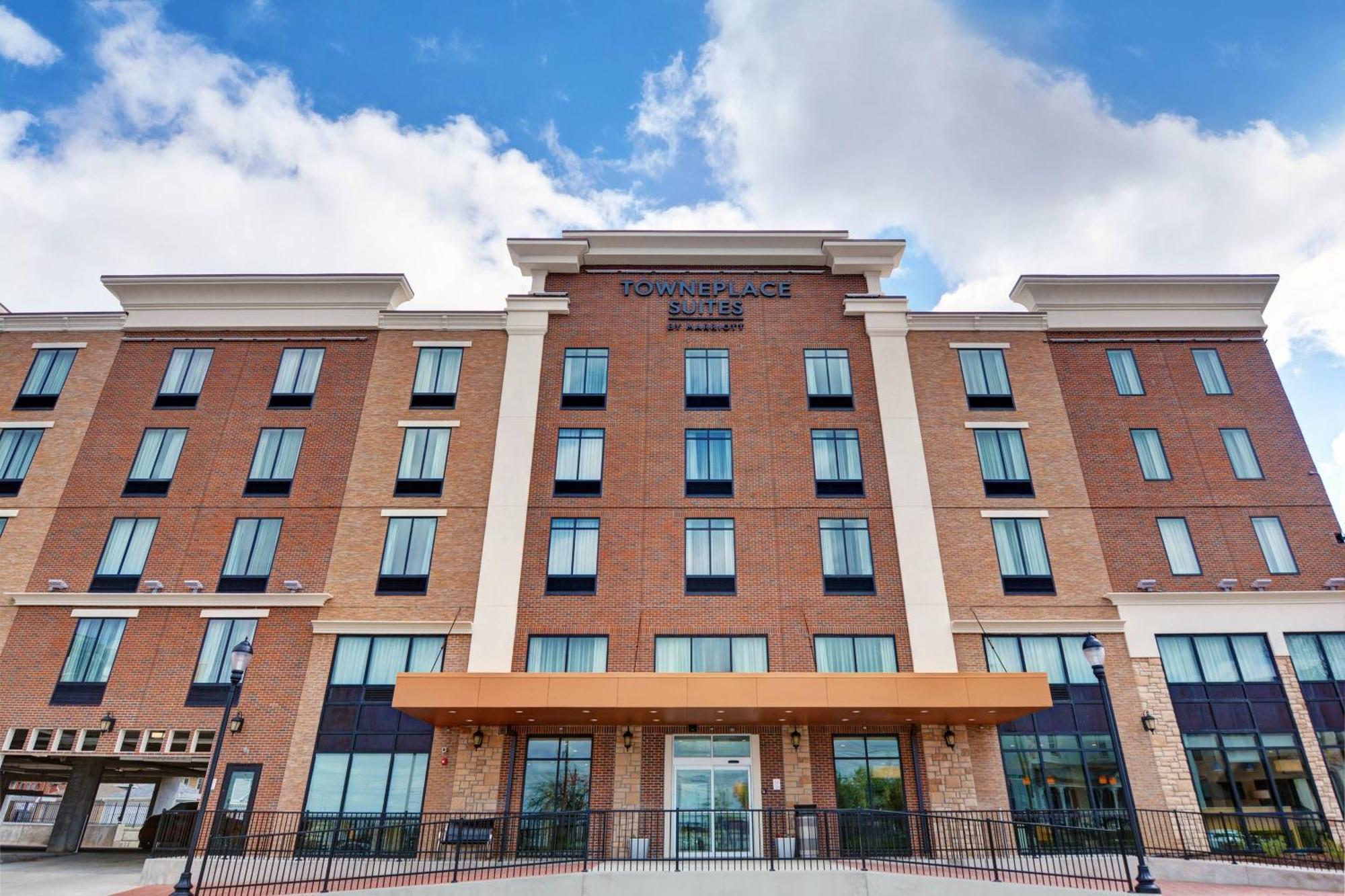 Towneplace Suites By Marriott Indianapolis Downtown Exterior foto